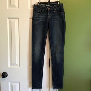 Levi’s Demi Curve jeans